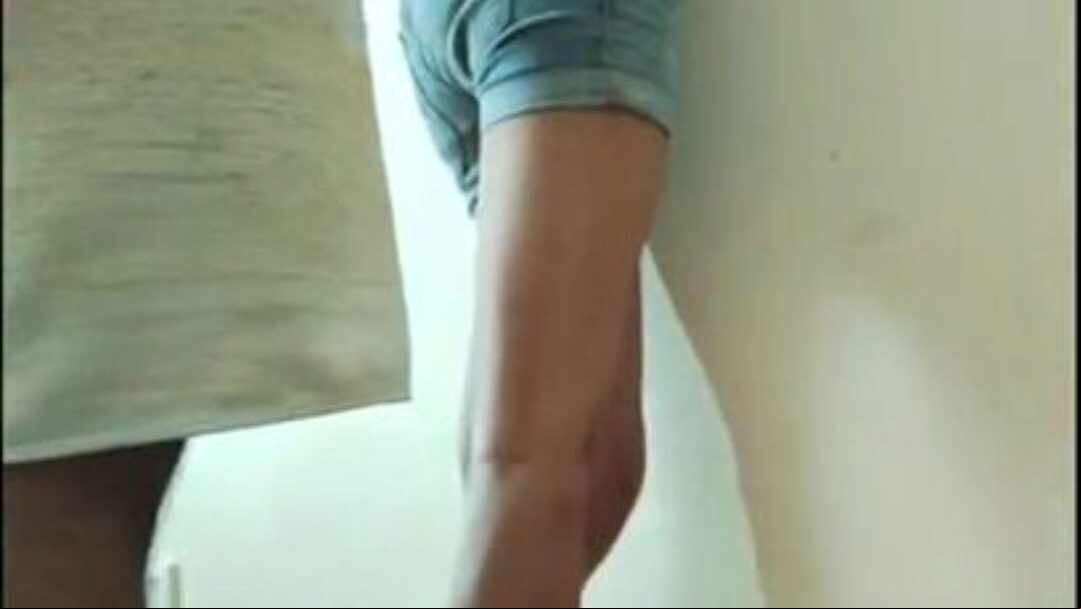 Ghar pr akli dekh girlfriend Ki bhen ki piche se chut maari Ghar pr akli dekh girlfriend Ki bhen ki piche se chut maari hot beautiful sexy girlfriends sister in cutoffs n lingerie she perceives lonely at home and I give her a screw and this babe loves alot in Hindiaudio